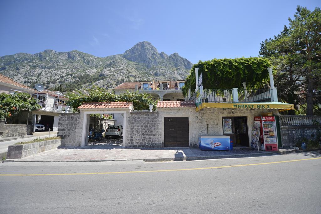 Guesthouse Anita Kotor Exterior foto